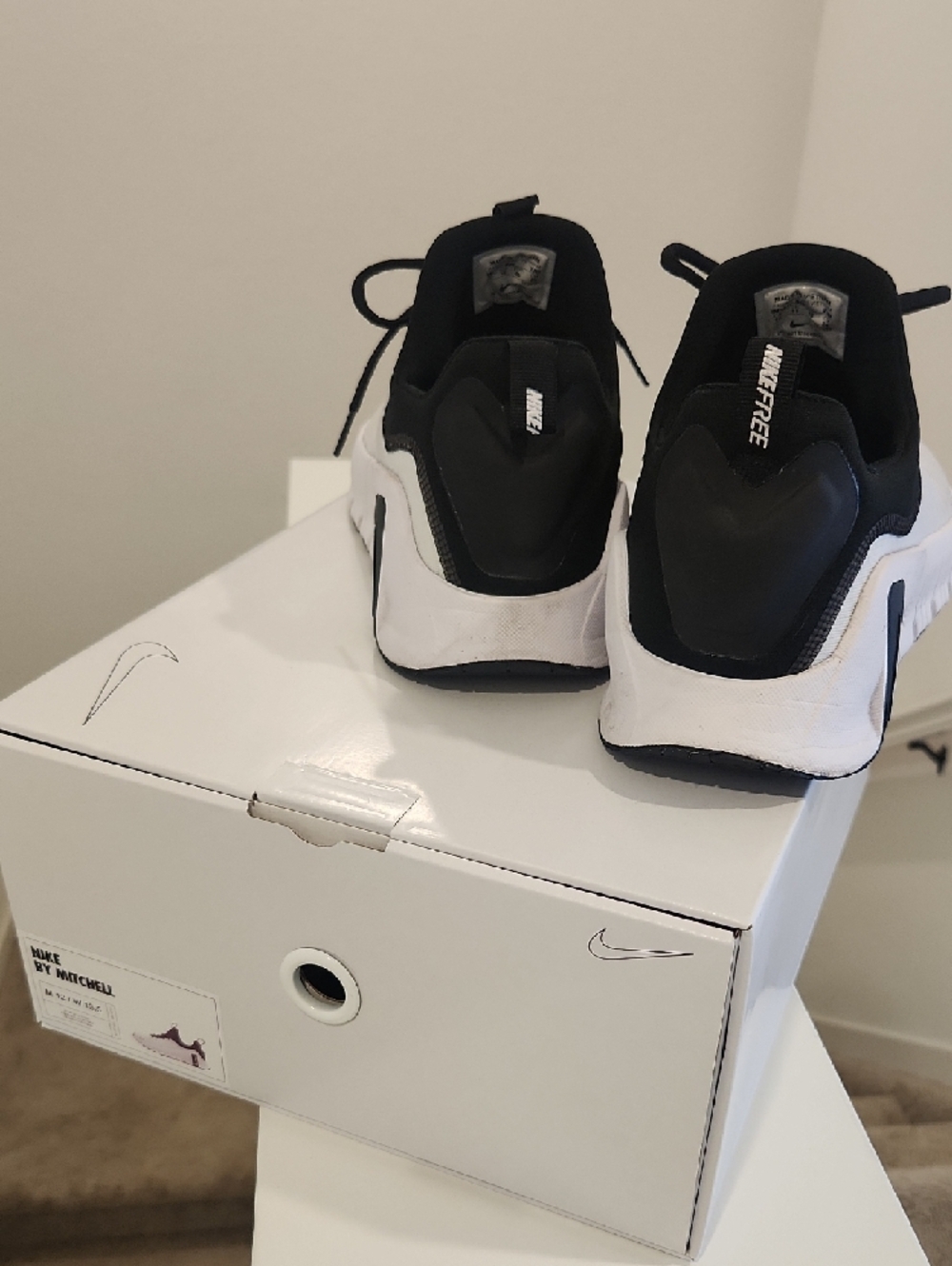 Nike White and Black Training Sneakers Custom Metcom - Picture 3 of 12